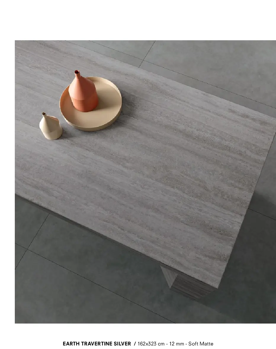 Earth Travertine Silver yüzey görseli